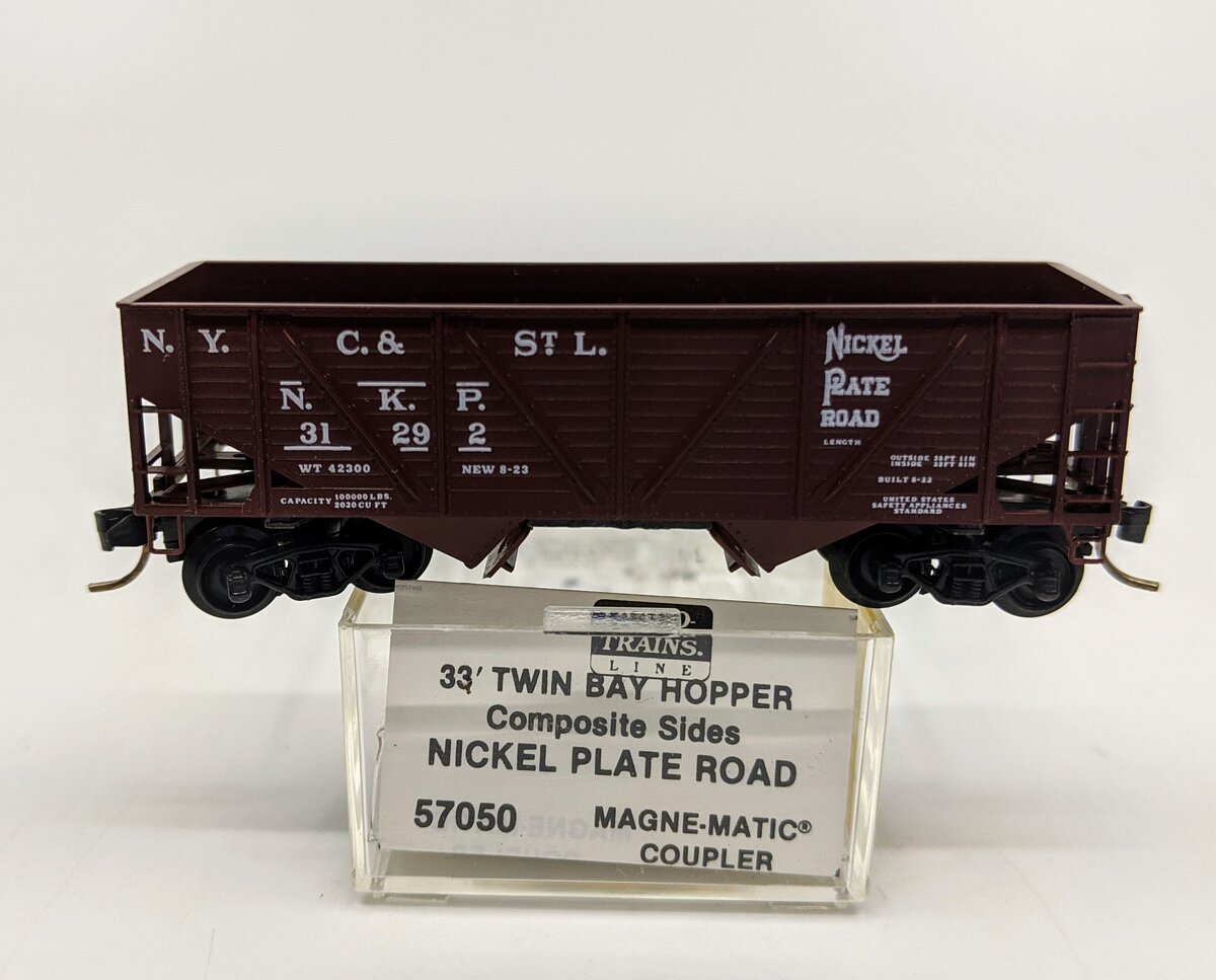 Micro-Trains 05700050 N NKP 33' Twin Bay Composite Side Hopper #31292 NIB