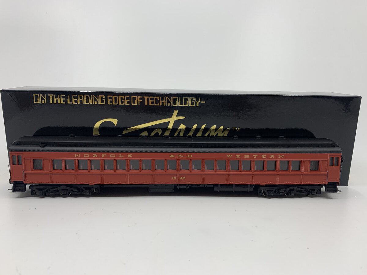 Bachmann 89413 HO Norfolk & Western Coach Car #1642