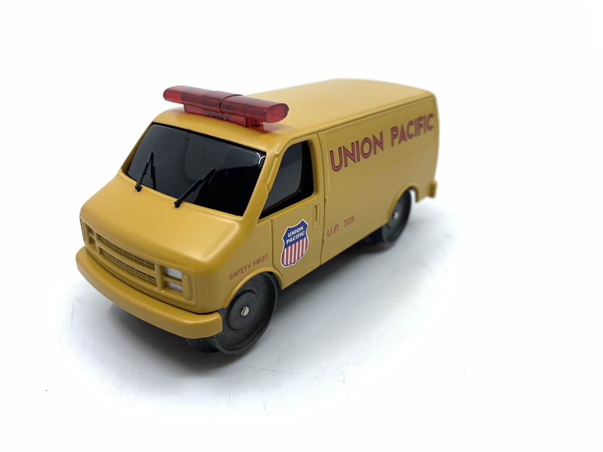 K-Line K2629-02 O Gauge Union Pacific Motorized Van