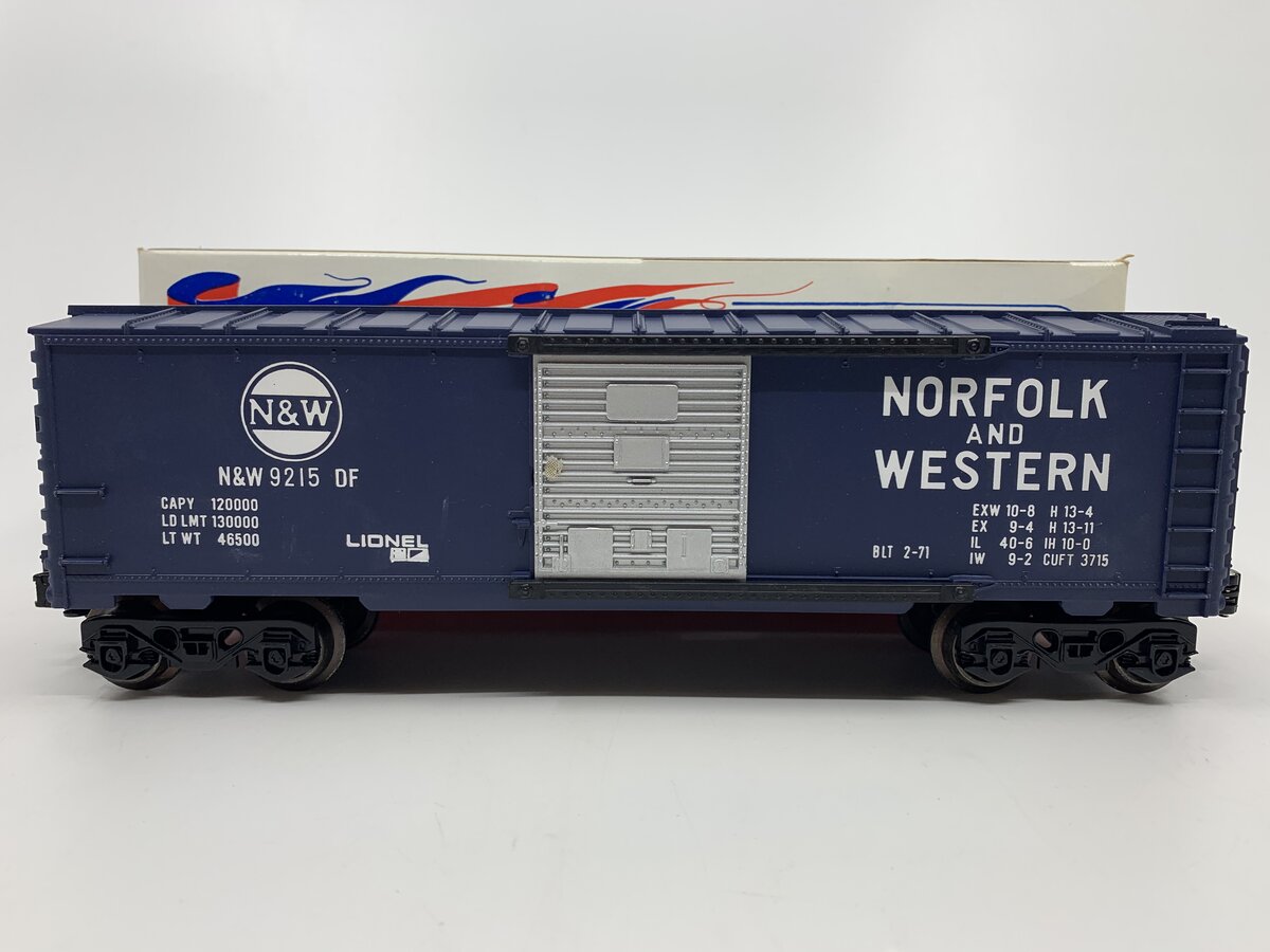Lionel 6-9215 O Gauge Norfolk & Western Boxcar #9215 EX/Box