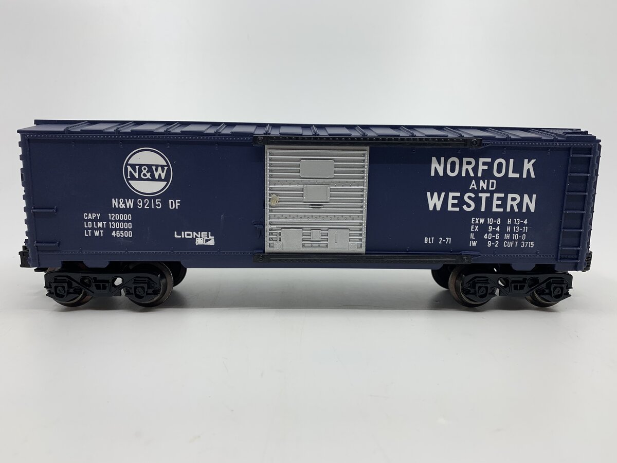 Lionel 6-9215 O Gauge Norfolk & Western Boxcar #9215 EX/Box