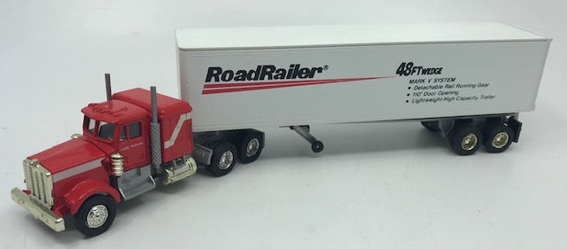Lionel 6-12833 O 1:48 Scale RoadRailer Tractor & Trailer Truck