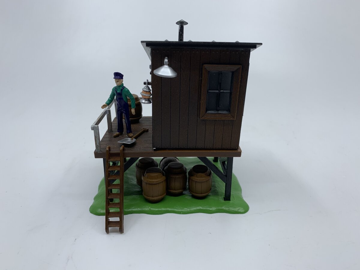 Lionel 6-16881 Barrel Shed Building NIB