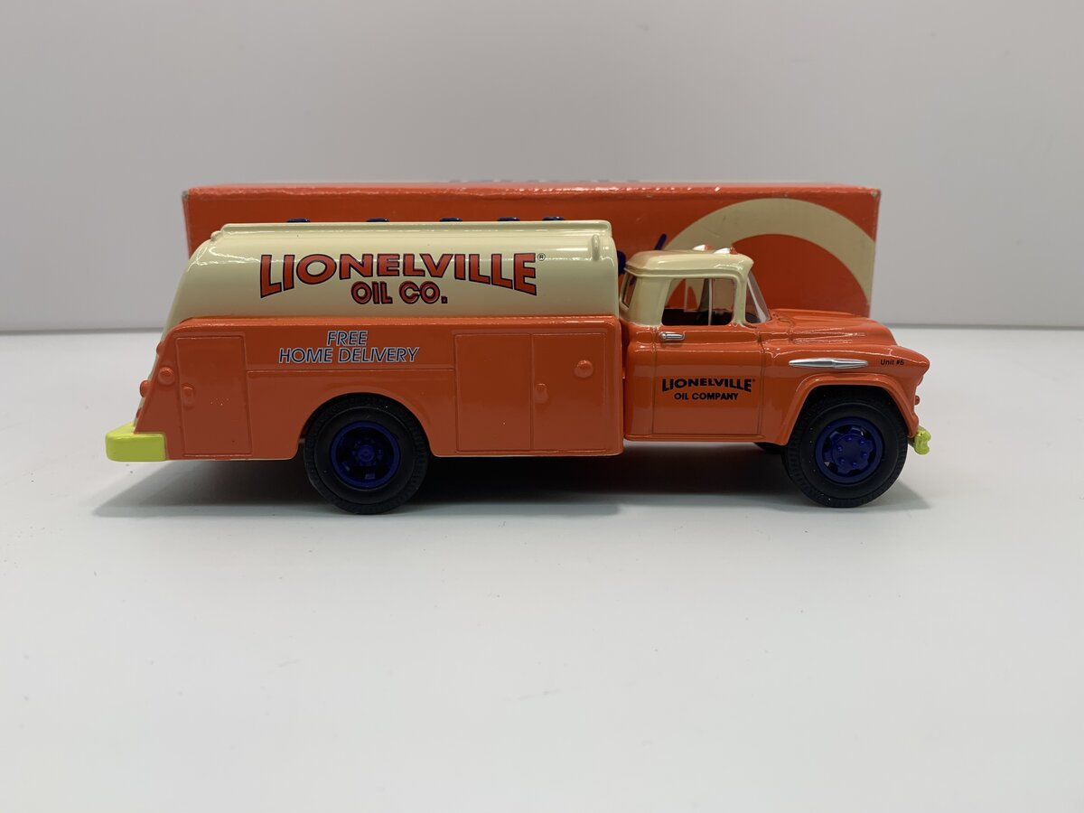 Ertl 338500 1:48 Lionel Eastwood Automobilia Oil Truck