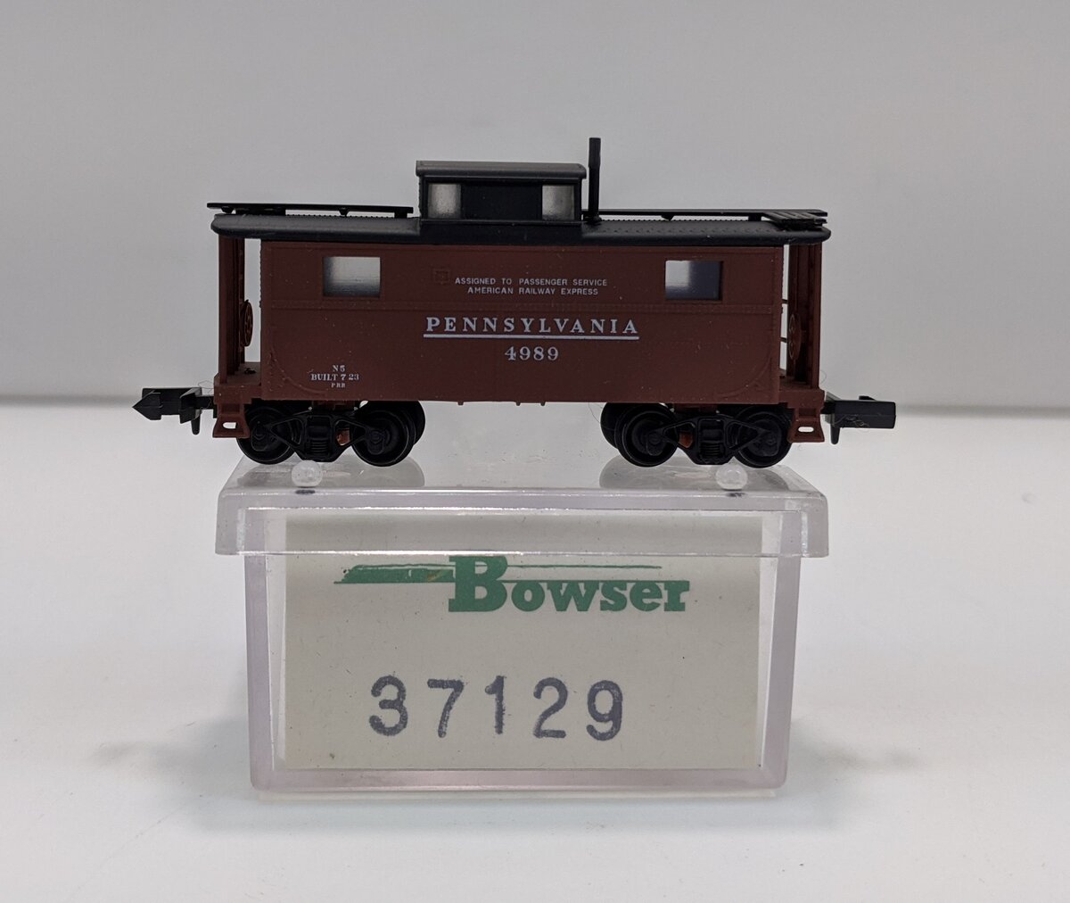 Bowser 37129 N Scale Pennsylvania Caboose #4989 NIB