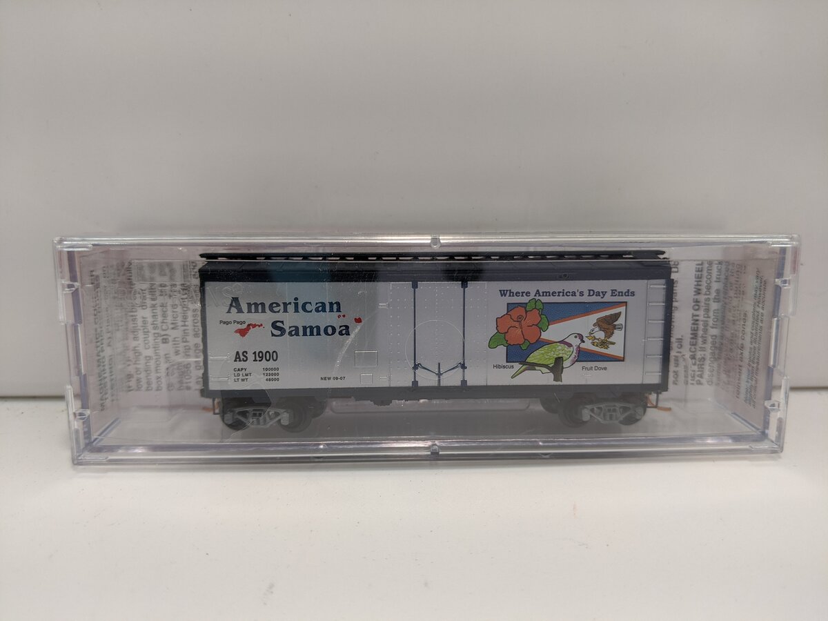 Micro-Trains NSC 07-02 N Scale American Samoa 40' Plug Door Boxcar #1900 EX/Box