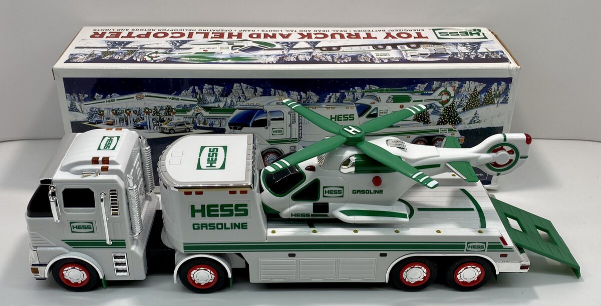 Hess 2006 Die Cast Toy Truck & Helicopter w/Ramp NIB