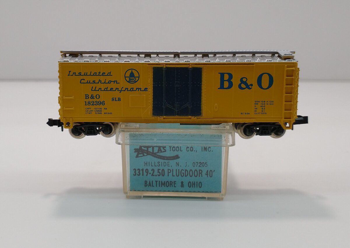 Atlas 3319 N Scale Baltimore & Ohio 40' Standard Boxcar #182396