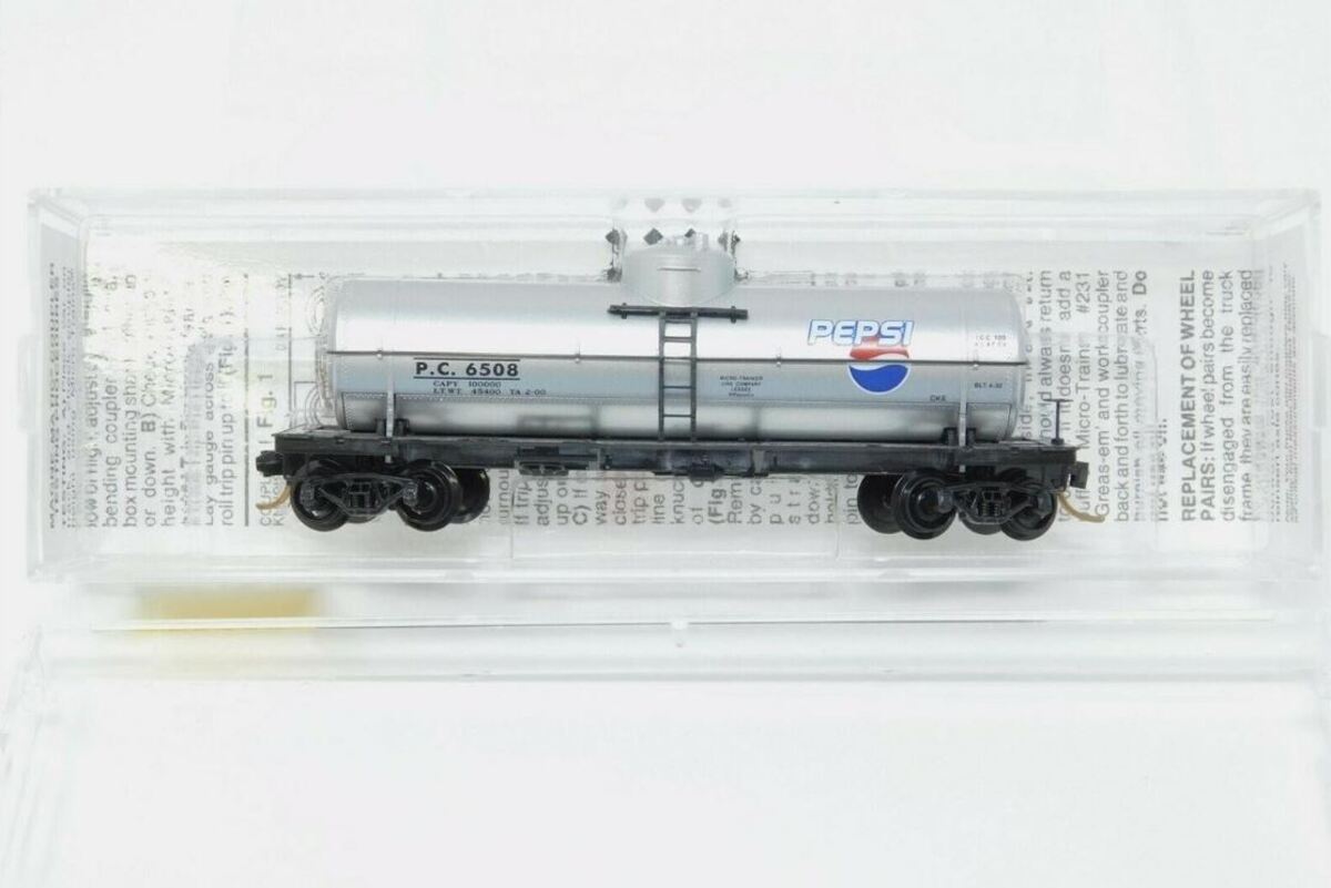 Micro-Trains 06500450 N Pepsi-Cola 30' Single Dome Tank Car #6508