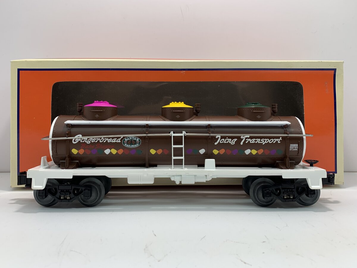 Lionel 6-25959 O Gauge Gingerbread 3-Dome Tank Car LN/Box