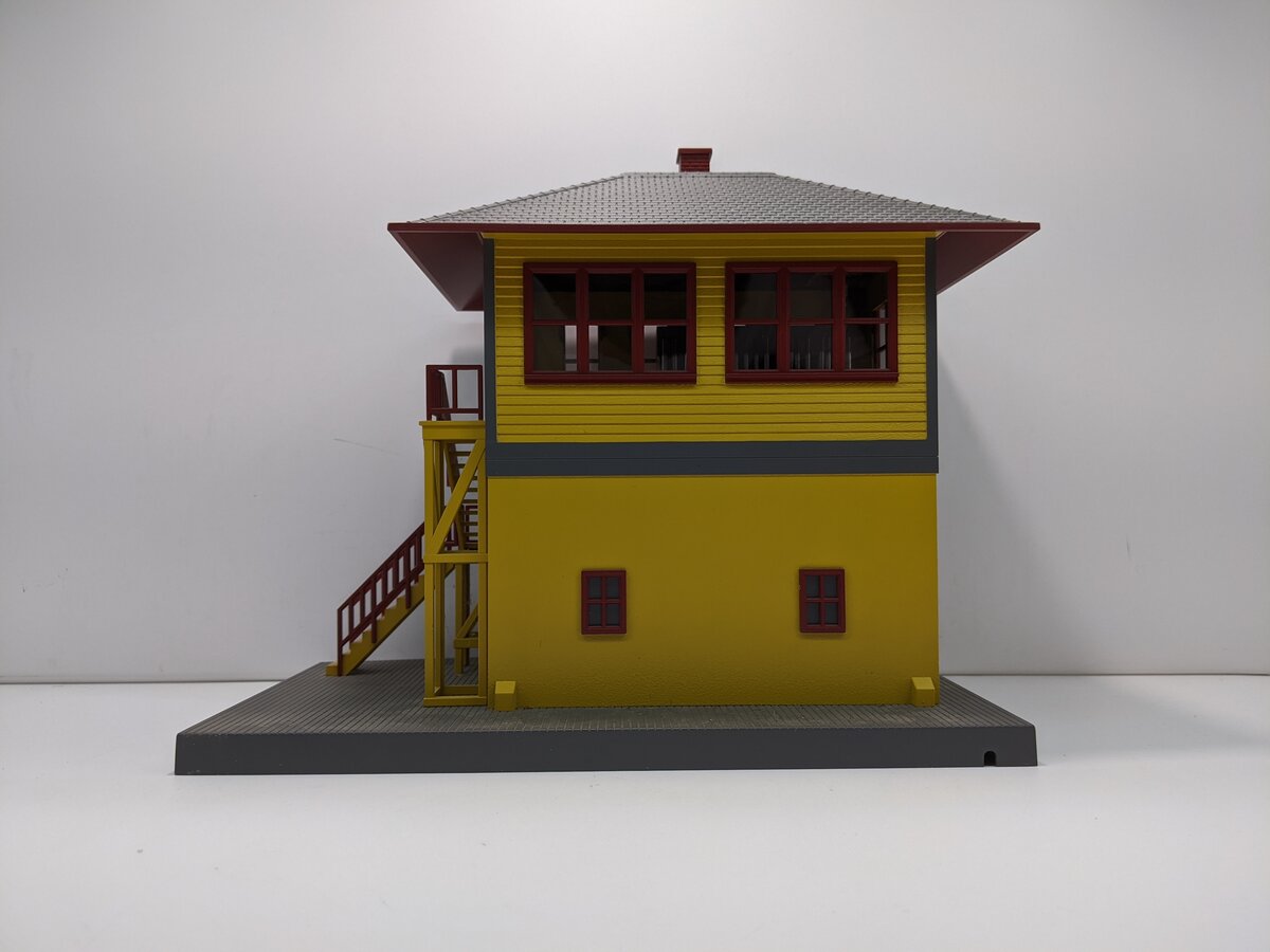 MTH 30-9048 O Gauge Union Pacific Switch Tower LN/Box
