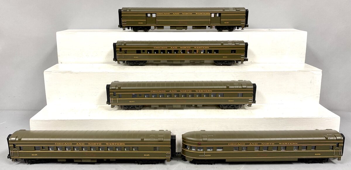 MTH 20-6536 O Gauge Chicago North Western 70' Streamlined Passenger Car Set LN/Box