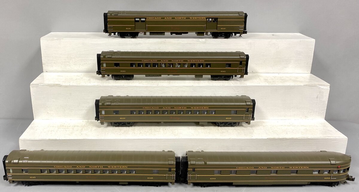 MTH 20-6536 O Gauge Chicago North Western 70' Streamlined Passenger Car Set LN/Box