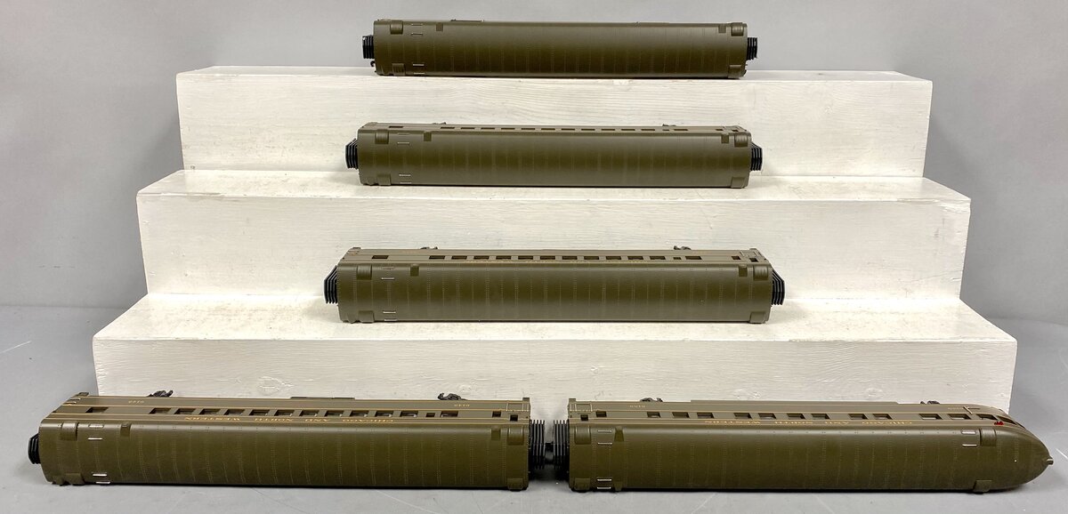 MTH 20-6536 O Gauge Chicago North Western 70' Streamlined Passenger Car Set LN/Box