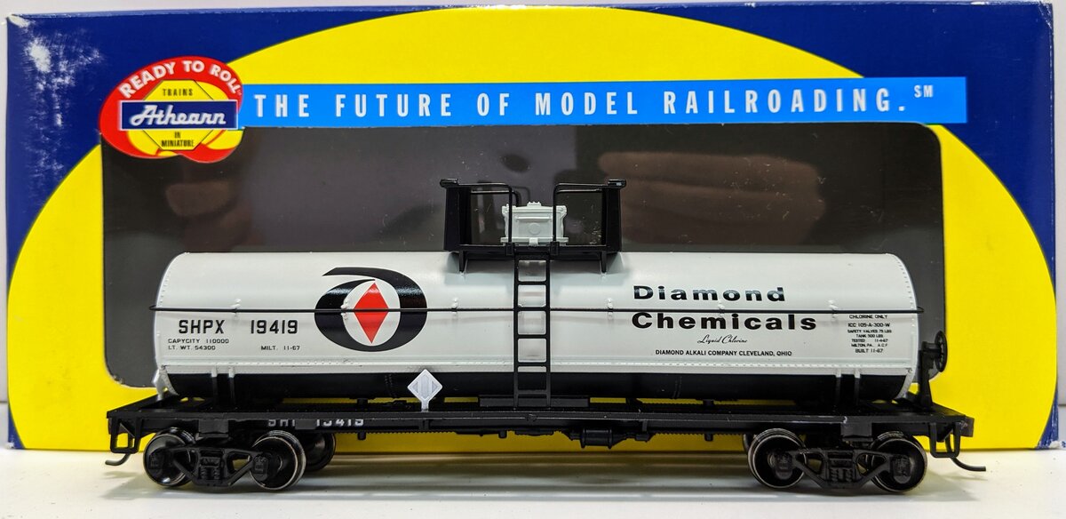 Athearn 7282 HO Scale Diamond Chemical SHPX Chemical Tank Car #19419 LN/Box