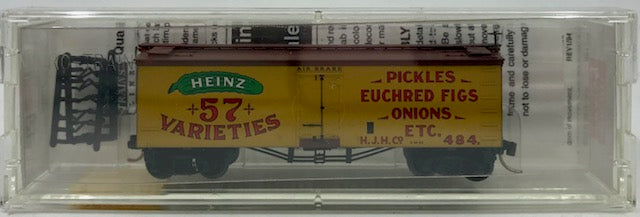 Micro-Trains 05800050 N Scale Heinz 36' Wood Sheathed Ice Reefer #484