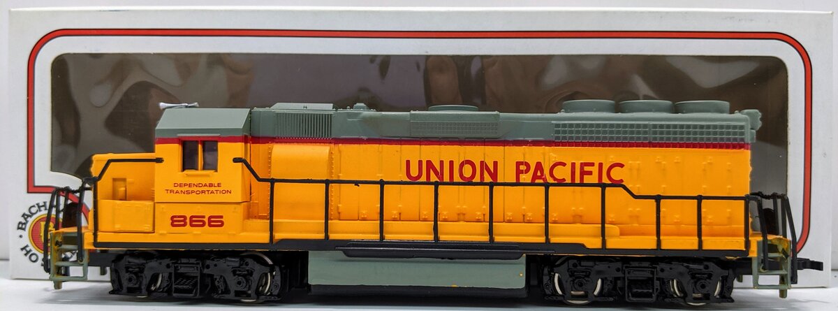Bachmann HO Scale Union Pacific Dummy Diesel Locomotive #866 LN/Box