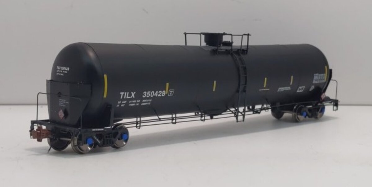 Scale Trains SXT30057 HO TILX Trinity Rail 31,000 Crude Oil Tank Car #350428