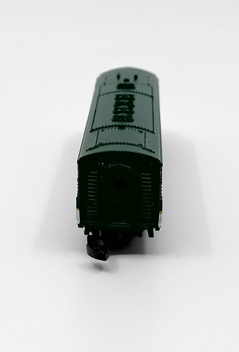 Marklin 81835 Z Southern EMD F7 Diesel Locomotive #6135 EX