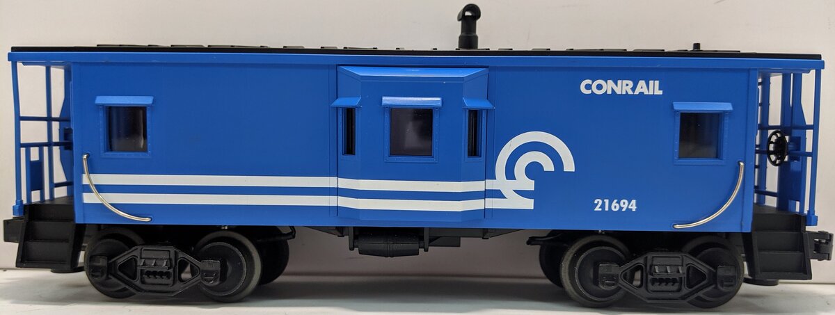 MTH 30-7717 O Gauge Conrail Bay Window Caboose #21694 LN/Box