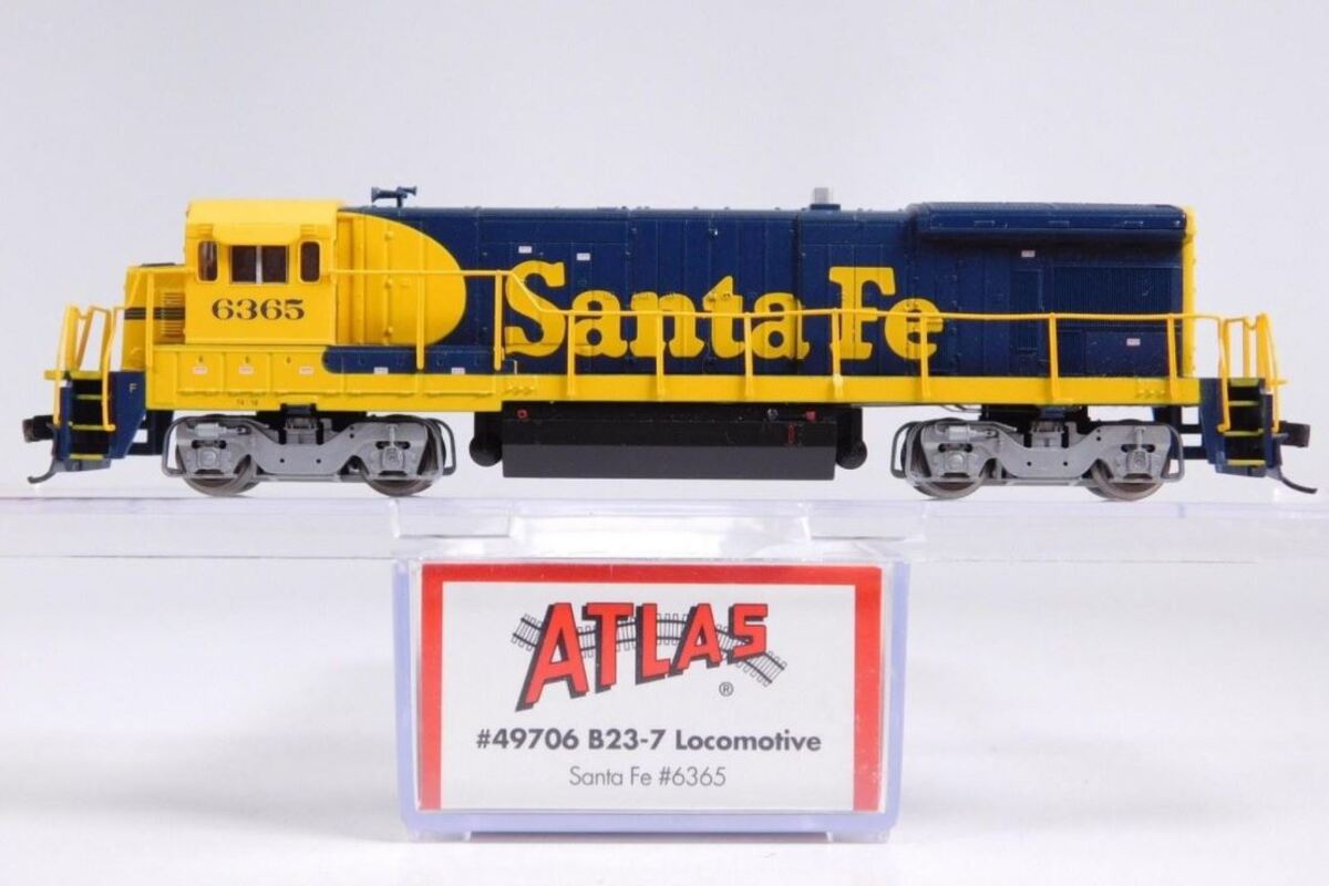 Atlas 49706 N Scale Santa Fe B23-7 Diesel Locomotive w/DCC #6365