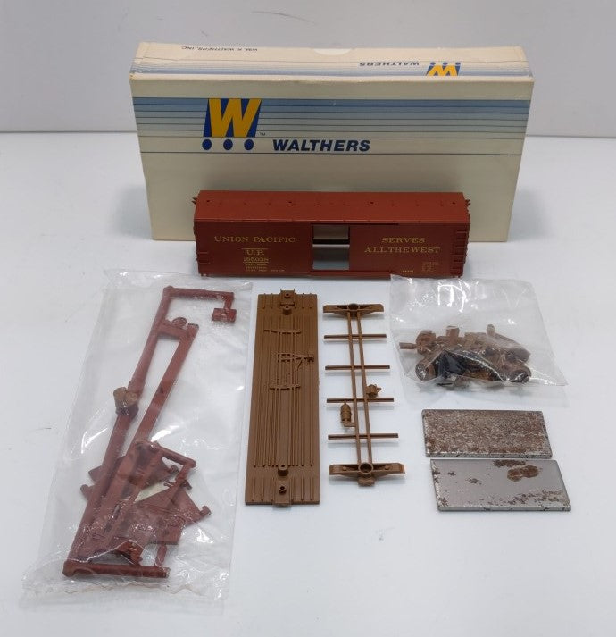 Walthers 932-3107 Union Pacific 40' Dreadnaught Ends Steel Box Car #185038