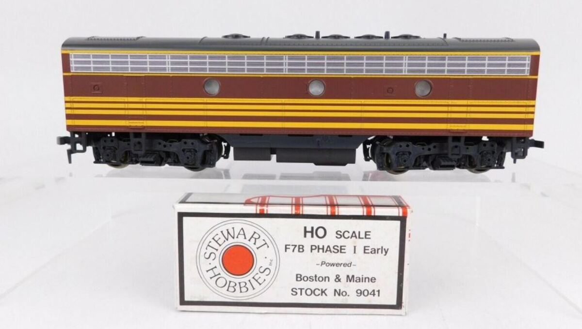 Stewart 9041 HO Scale Boston Maine F7B Diesel Locomotive #4265B LN/Box