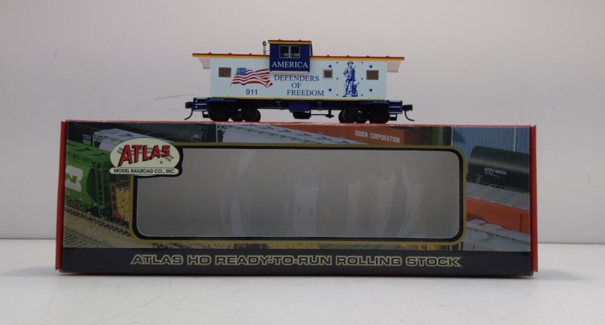 Atlas 1992 HO Scale America Defenders of Freedom Extended Vision Caboose #911