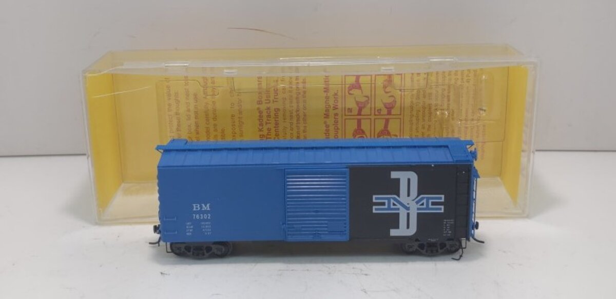 Kadee 5240 HO Boston & Maine PS-1 Boxcar w/ Scale Coupler Single 8' # 76302 LN/Box