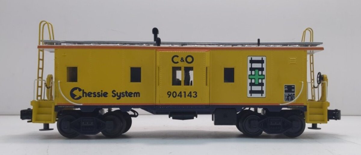 MTH 30-7738 Chessie Bay Window Caboose NIB