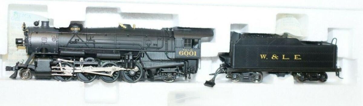 Broadway Limited 219 HO W&LE 2-8-2 Steam Locomotive & Tender #6001 w/DCC & SND LN