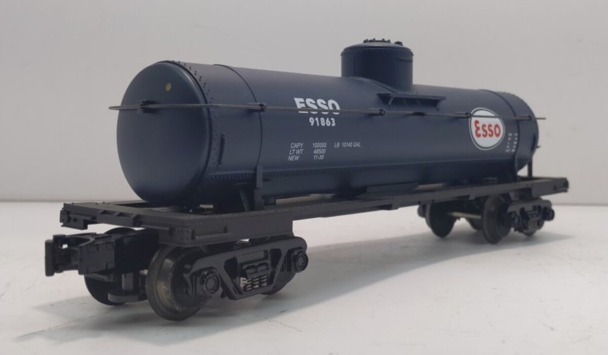 MTH 30-7314 O Gauge ESSO Single Dome Tank Car #91863 NIB
