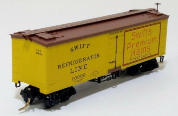 Micro-Trains 05800070 N Swifts Premium Hams 36' Wood Sheathed Reefer #10000 LN/Box