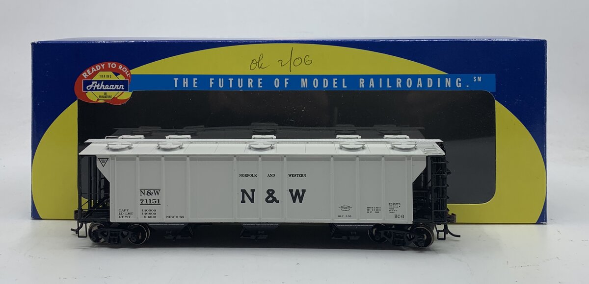Athearn 93716 HO Norfok & Western Covered Hopper #71151 LN/Box