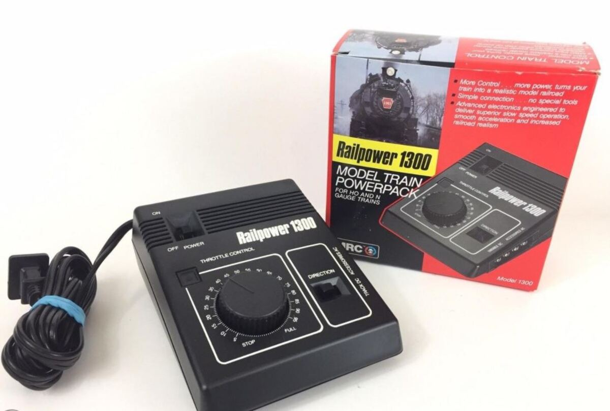 MRC AA300 HO/N Railpower 1300 Model Train Powerpack
