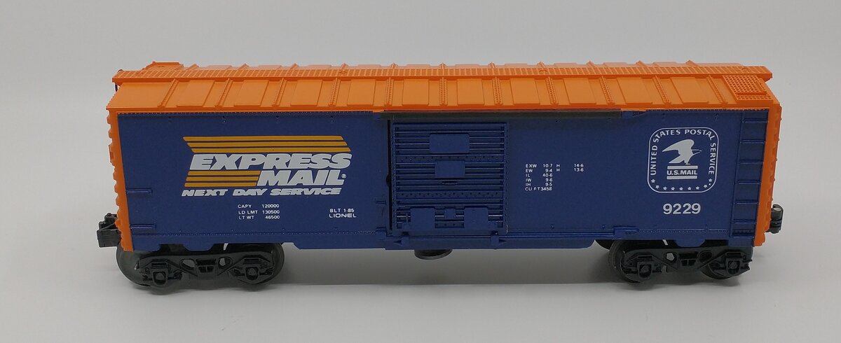 Lionel 6-9229 O Gauge Operating USPS Express Mail Boxcar LN/Box