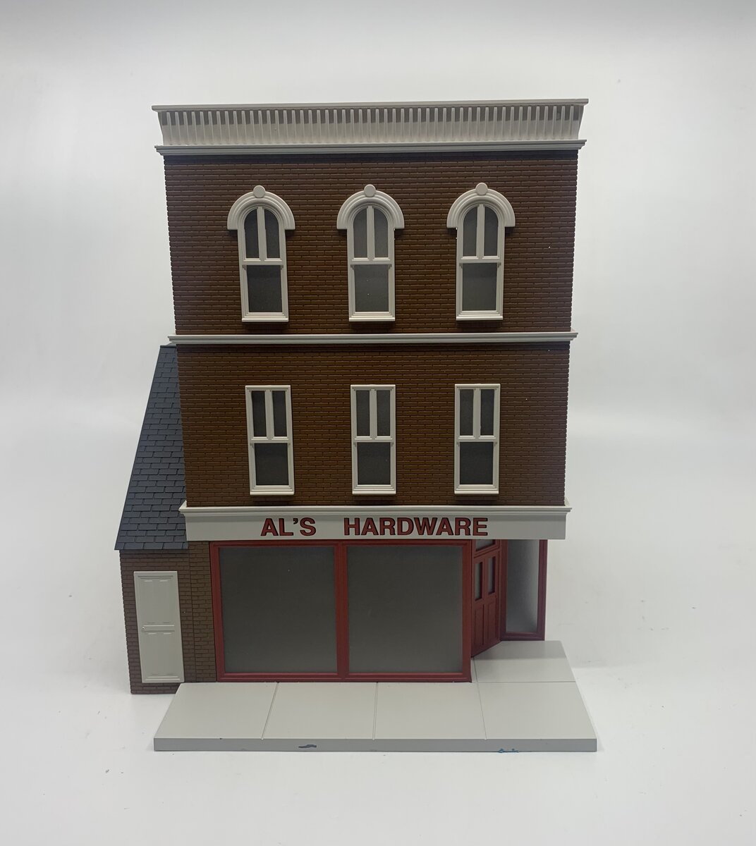 Lionel 6-34131 O Gauge Assembled Al's Hardware Building LN/Box