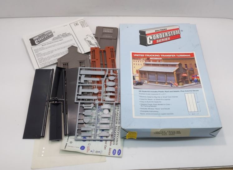 Walthers 933-3005 HO United Trucking Transfer Terminal Building Kit