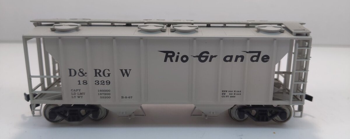 Atlas 1811 HO Scale Rio Grande PS-2 2 Bay Covered Hopper #18329 LN/Box