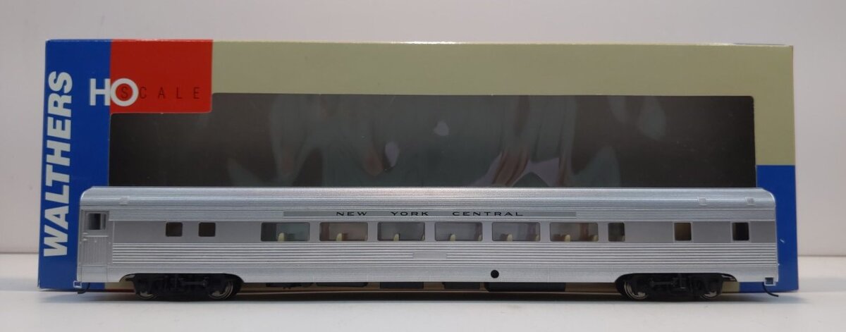Walthers 932-6388 HO Scale New York Central 85' Budd 52 Seat Coach Car LN/Box