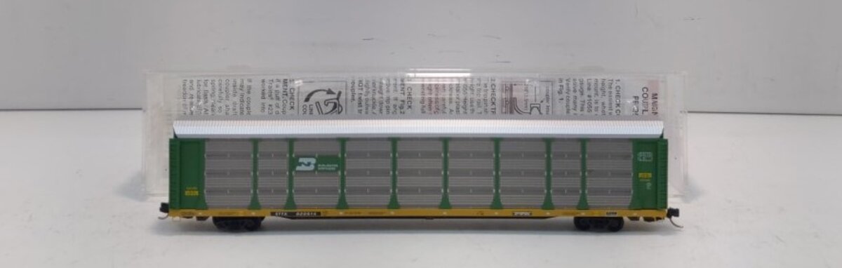 Micro-Trains 11100030 N BN 89' Tri-Level Closed Auto Rack #820914 LN/Box