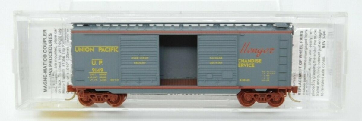 Micro-Trains 02300230 N Union Pacific Challenger 40' Standard Boxcar #9149
