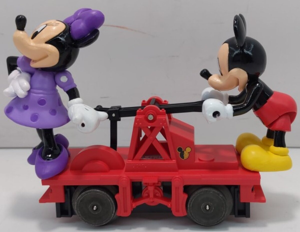 Lionel 6-18476 Disney Mickey and Minnie Handcar LN