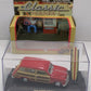 Road Champs 48200 1:43 Classic Scenes Die-Cast 1949 Ford Woody Station Wagon Car