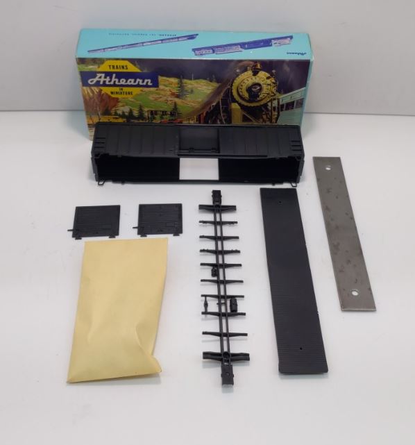 Athearn 5520 HO Undecorated 50 Ft. Sliding Door Box Car