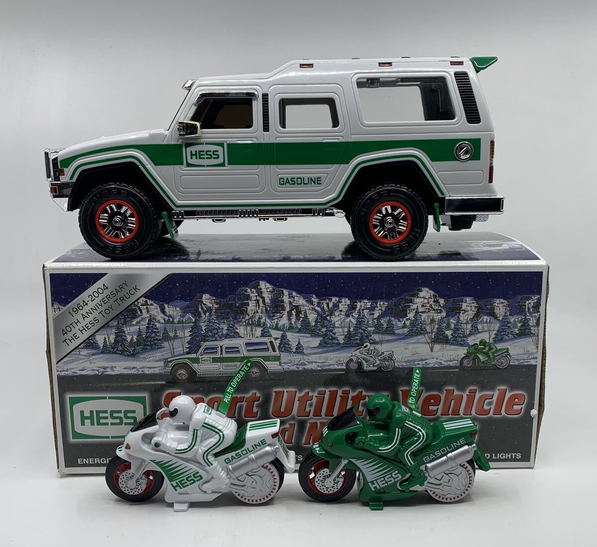 Hess 2004 Die Cast Sport Utility Vehicle w/Motorcycles