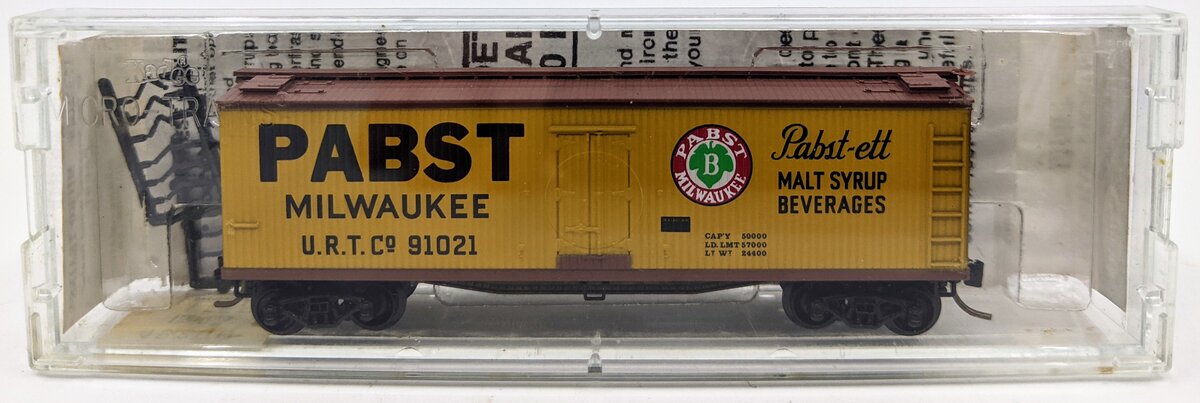 Micro-Trains 04900200 N Pabst Milwaukee 40' Double Sheathed Reefer # 91021 Kit