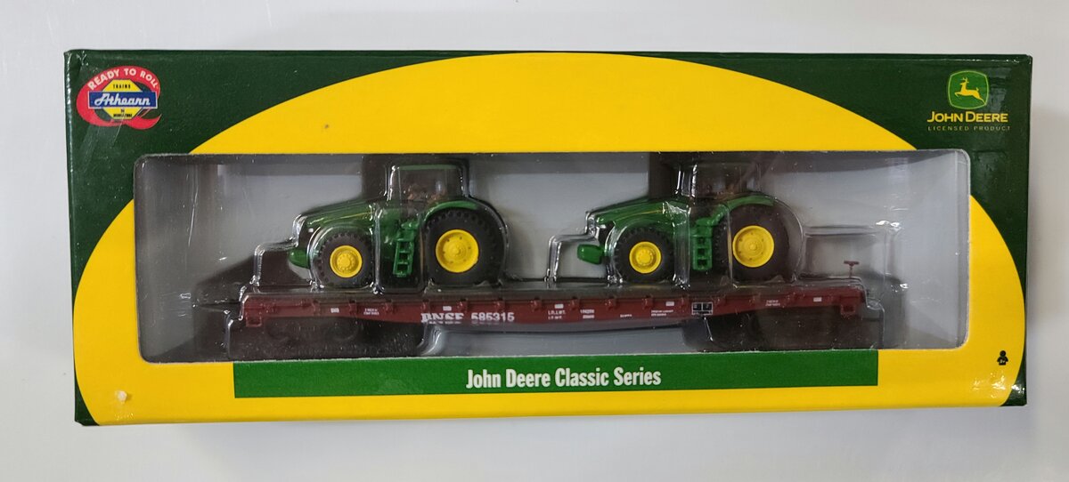 Athearn 10443 N Scale BNSF Flat Car w/ John Deere Tractor Load