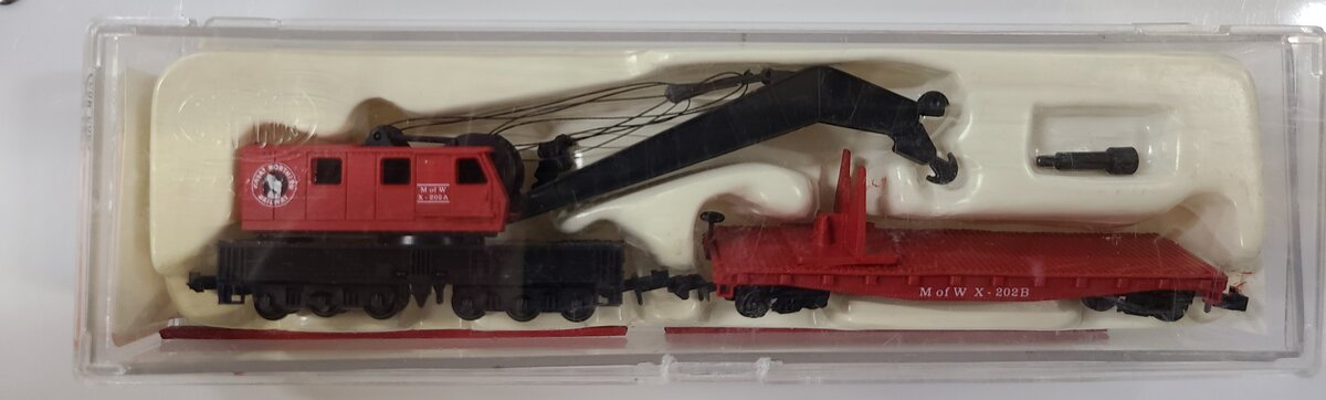 Con-Cor 0001-602010 N Scale Great Northern Crane Car and Boom Flat Car LN/Box