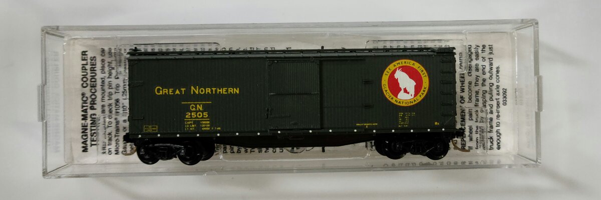 Micro-Trains 02000416 N Great Northern 40' Standard Single Door Boxcar #2505 LN/Box
